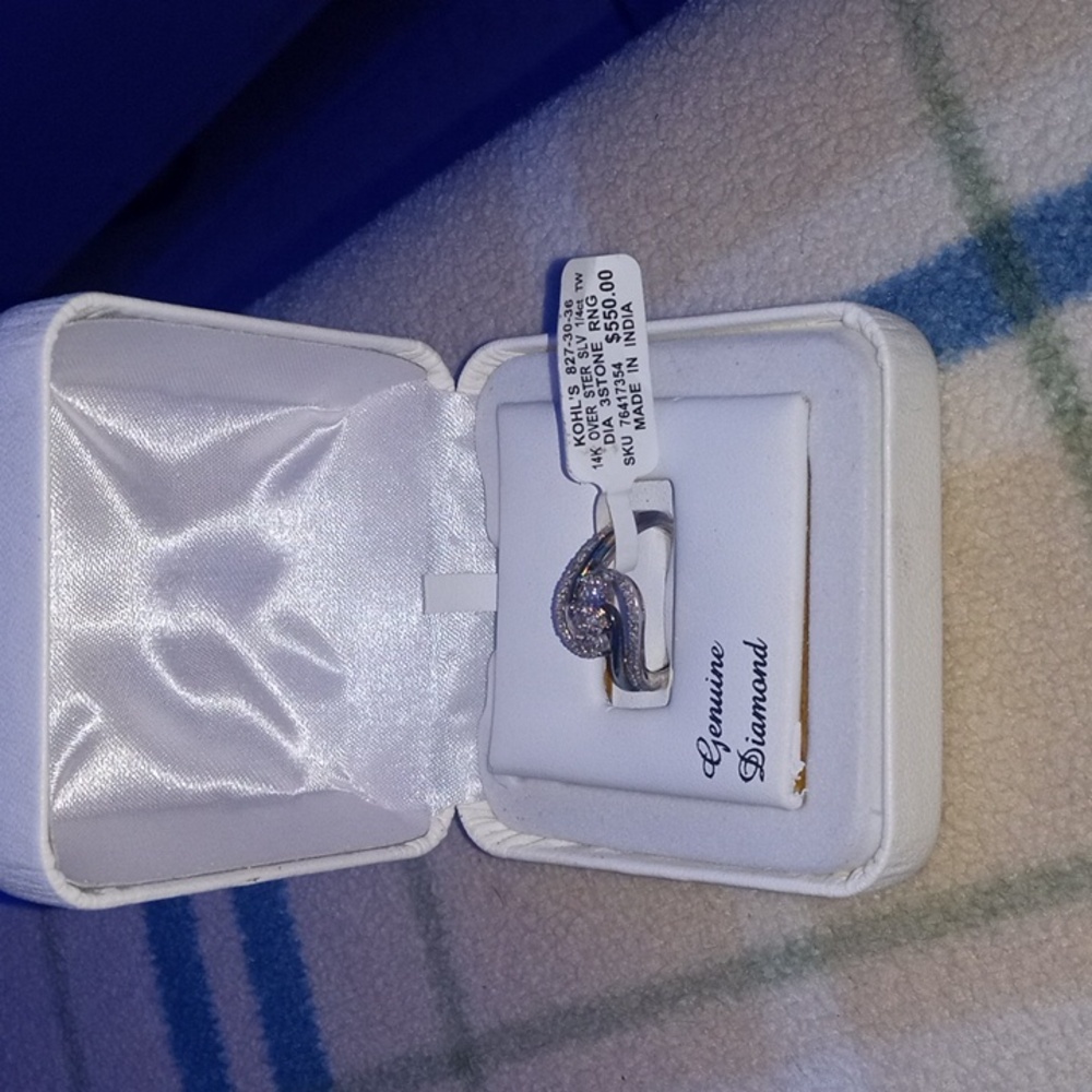 Diamond ring